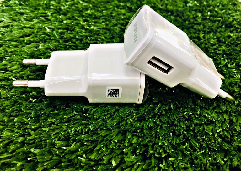 Красноярский сзу. СЗУ t31. СЗУ USB 1a/1usb WUW-c85 Smart Charging White. СЗУ WUW c176. СЗУ Stark St-2 1usb 3a.